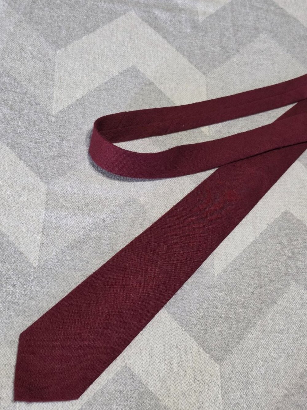 Country Linen Burgundy Slim Tie With Rayon & Polyester Blend 2.5" Width Made In